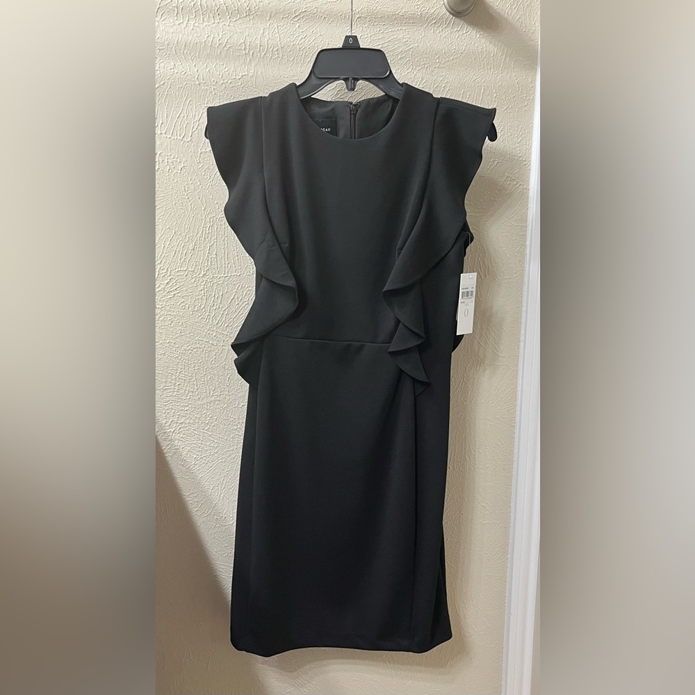 NWT Donna Morgan black sleeveless sheath dress